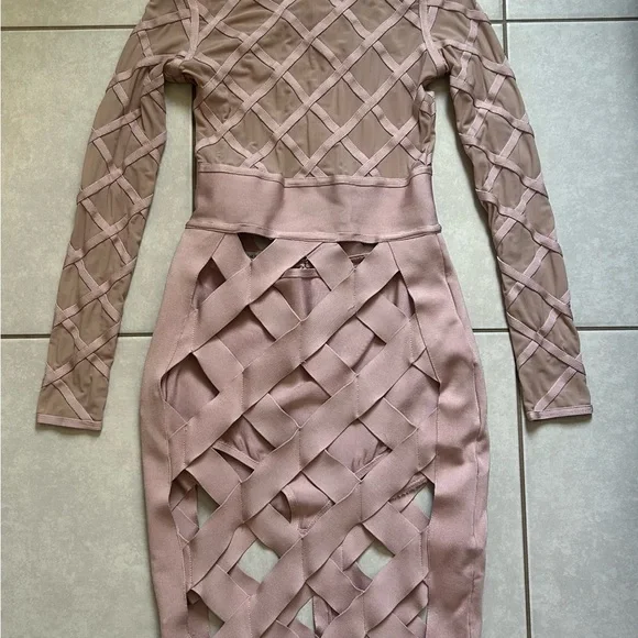 House of Cb Jarelle dress - Picture 2 of 9